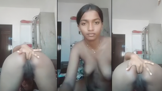 Innocent Desi Virgin Rubs Her Sweet Cunt on Cam for Boyfriend - Leaked Footage