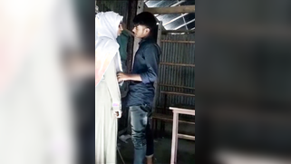 Sneaky Niqab Auntie Slurps Her Nephew's Fat Dick In The Park Hiding From Eyes | XXX Video on AllSex.XXX