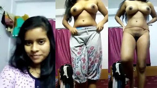 Exclusive Indian - Cute Desi Girl Showing her Big Boobs and Pussy to lover