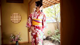 Future geisha Yuna Shiratori in sexy kimono shows tits | XXX Video on AllSex.XXX