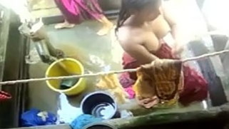 Hidden Cam XXX: Bangla desi village girls bathing in Dhaka city HQ | XXX Video on AllSex.XXX