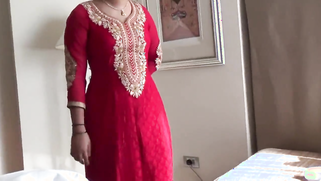 DESI WIFE FUCKING WITH HIS HUSBAND WITH XXX HINDI AUDIO