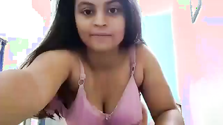 Chandigarh school girl? make XXX mms for her boyfriend